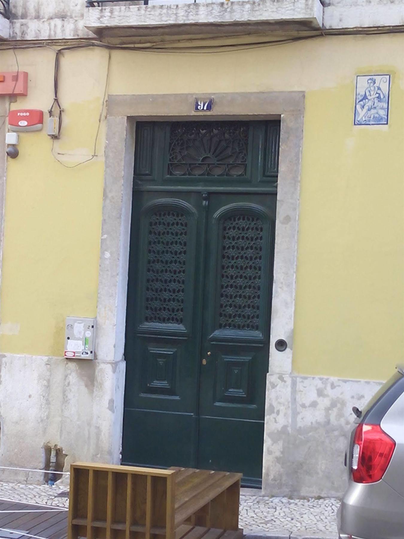 Pensao Sao Joao Da Praca Hostel Lisabona Exterior foto